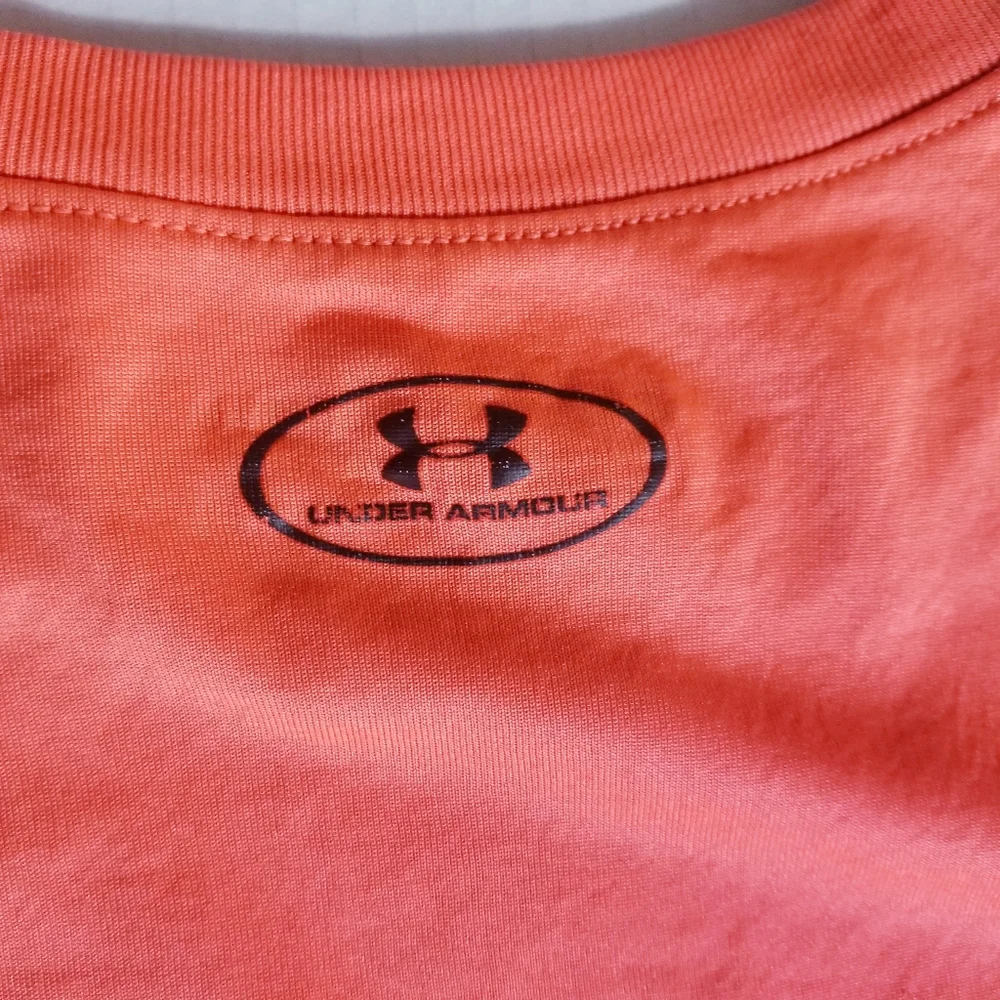 UNDER ARMOUR YOUTH MEDIUM LOOSE HEAT GEAR ORANGE SHIRT